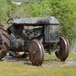 Profile Picture of Peter Weissmann (@old_timey_tractors) on Instagram