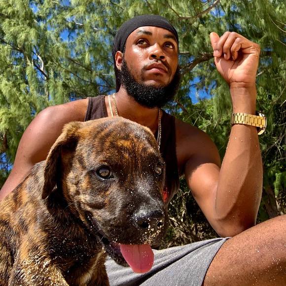 Profile Picture of Andre Edghill (@drebingie) on Poshmark