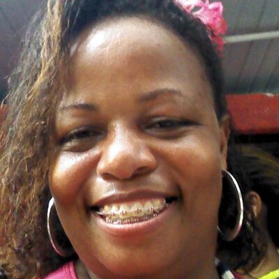 Profile Picture of Iracema Rosa Gonzaga (@PretinhaNikity) on Twitter