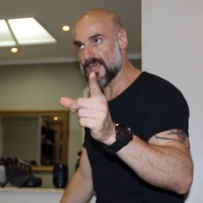 Profile Picture of Ernest Dixon (@ernestodixx) on Twitter