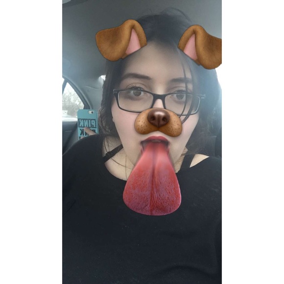 Profile Picture of Christina Maltezos (@cmaltezos) on Poshmark