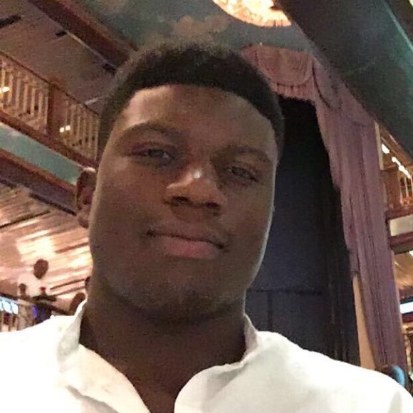 Profile Picture of Andrew Baddoo (@agtbaddoo) on Poshmark