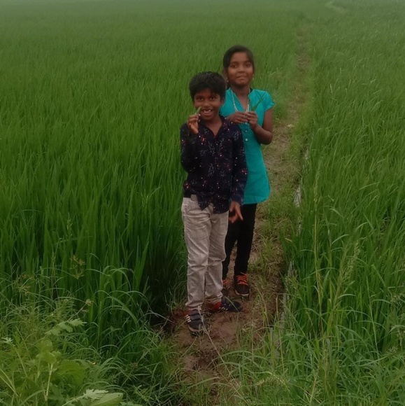 Profile Picture of Kani kani Kani (@kanikanik787) on Poshmark