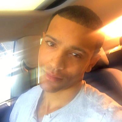 Profile Picture of Darryl Robinson (@theeotherdarryl) on Twitter