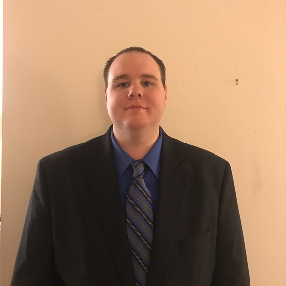 Profile Picture of David Baker (@dbaker87) on Poshmark