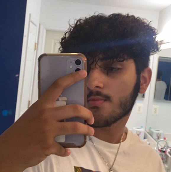 Profile Picture of Salik Khan (@salikkhan1155) on Poshmark