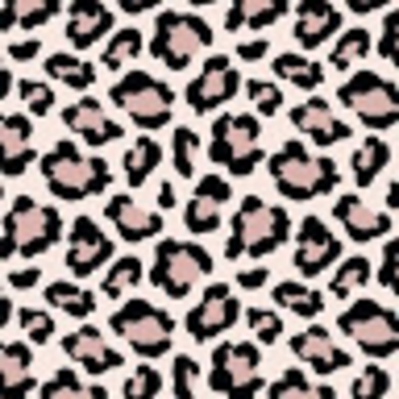 Profile Picture of Maia Kilinski (@maiakilinski) on Poshmark