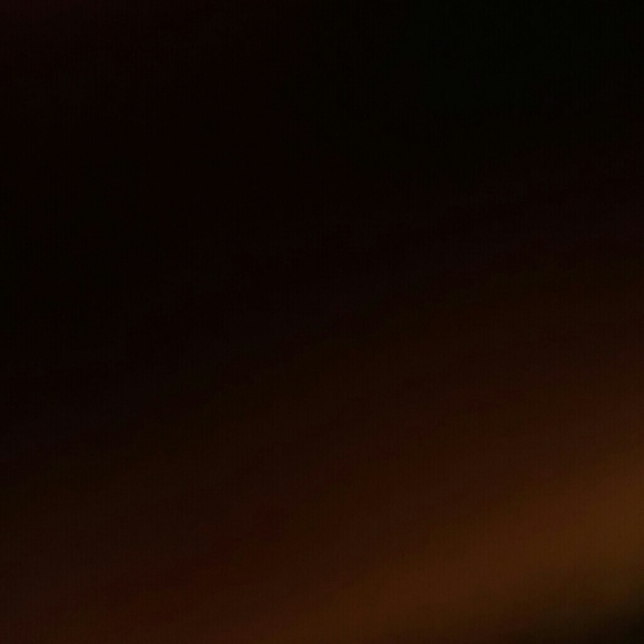 Profile Picture of Cheryl Edmondson (@happycye) on Poshmark