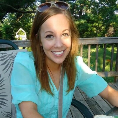 Profile Picture of Jaclyn Holt (@Jaclyn_Holt) on Twitter