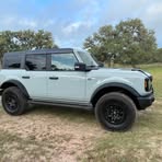 Profile Picture of Lisa MalinowskiParker (@lisa.malinowskiparker) on Facebook