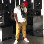 Profile Picture of Curtis 