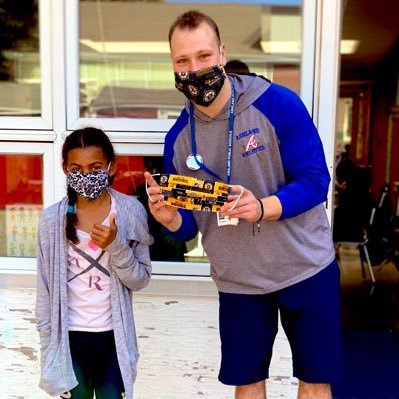 Profile Picture of David Mindess Wellness (@MrIadarola) on Twitter