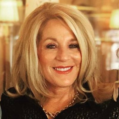 Profile Picture of Debbie Donahoe (@thedebalou) on Twitter