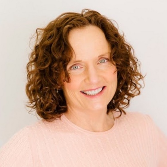 Profile Picture of C Gustafson (@outdoorsbayarea) on Poshmark