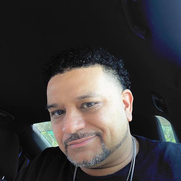 Profile Picture of Sherman Moore v (@ford_lineworker) on Poshmark