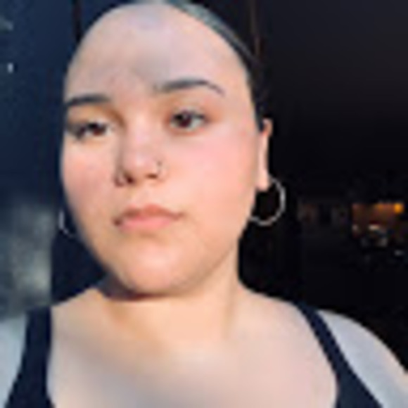 Profile Picture of Jordan Conklin-yousef (@conklinyouj1) on Poshmark