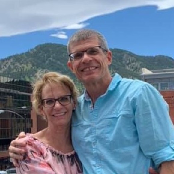 Profile Picture of Lori Blevins (@leblevins1) on Poshmark