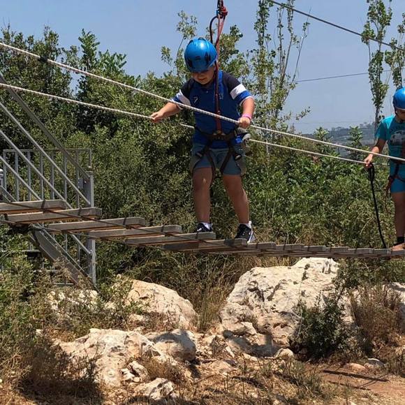 Profile Picture of Raymonda Beli (@raymondabeli) on Poshmark