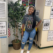 Profile Picture of Tia Walker (@tia_thanku_next) on Youtube