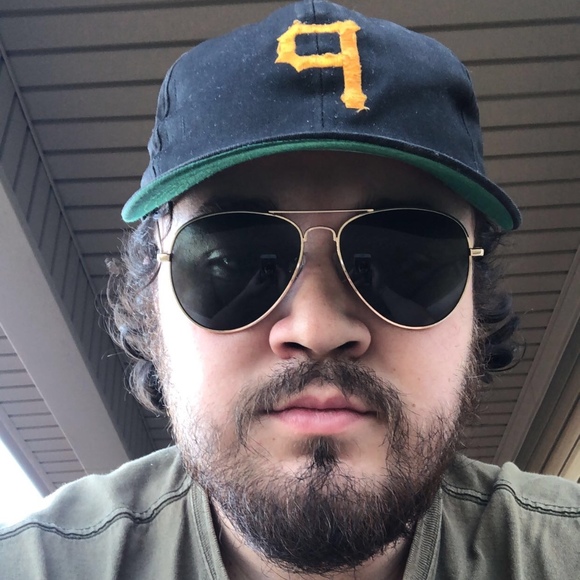 Profile Picture of Cody Bartley (@codybartley20) on Poshmark