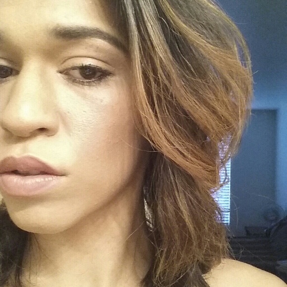 Profile Picture of Branisia Sproule (@branisia) on Poshmark