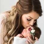 Profile Picture of Sanam Qaderi (@sanam.qaderi.96) on Facebook