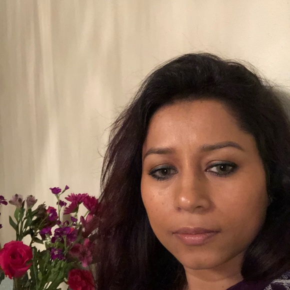 Profile Picture of Ruma Ahmed (@ruma_ahmed) on Poshmark