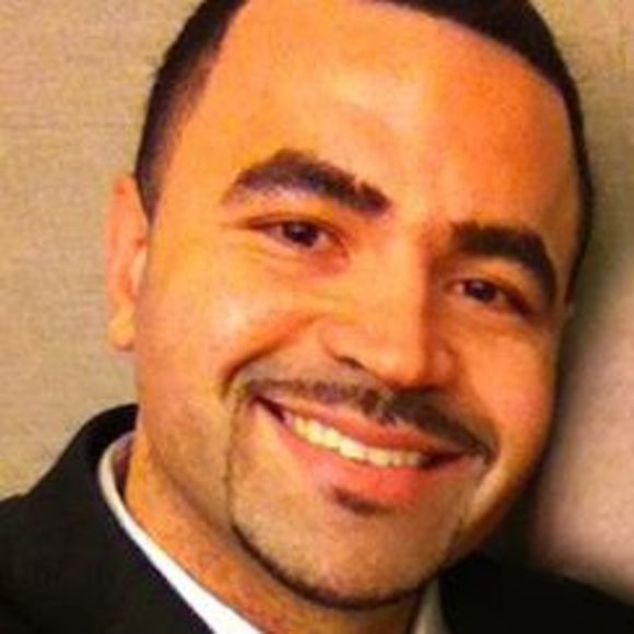 Profile Picture of Aaron Feliciano (@ronfeli007) on Poshmark