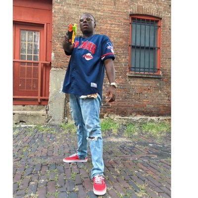 Profile Picture of BlackNMyles (@BlackAnMyles) on Twitter