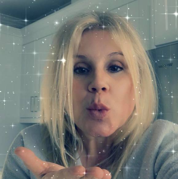 Profile Picture of Charlene casey Pelech (@cgpelech) on Poshmark