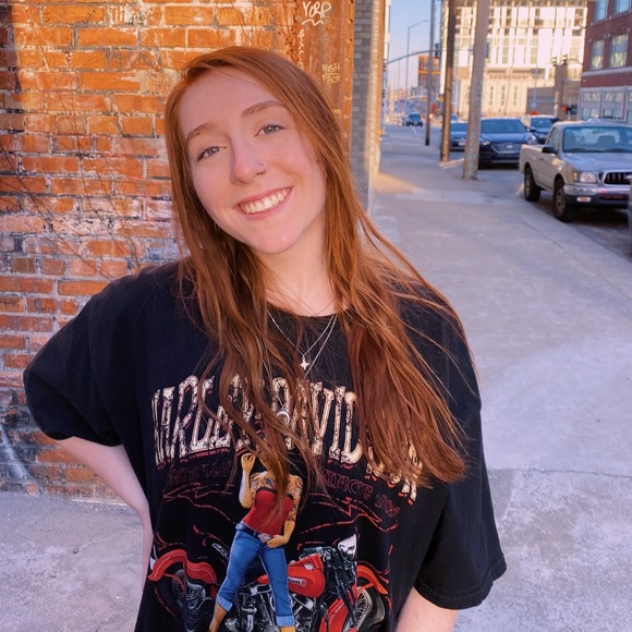 Profile Picture of Kaitlyn Generali (@kaitlyng314) on Poshmark