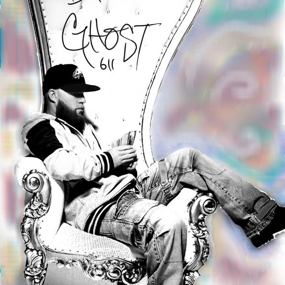 Profile Picture of Christopher Casper (@cartolaro32) on Poshmark