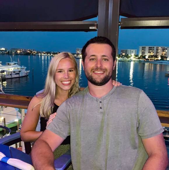 Profile Picture of Morgan Peele (@morganpeele) on Poshmark