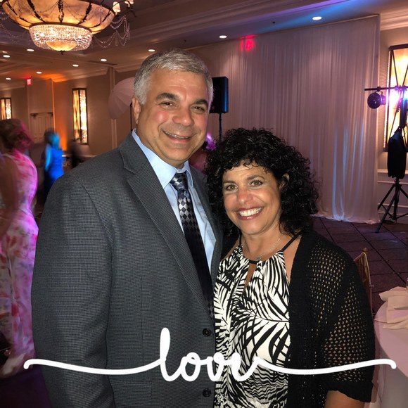 Profile Picture of Michelle Tomsovic (@michelletomsovi) on Poshmark