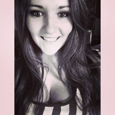 Profile Picture of Ella Dobson (@DobsonElla) on Twitter