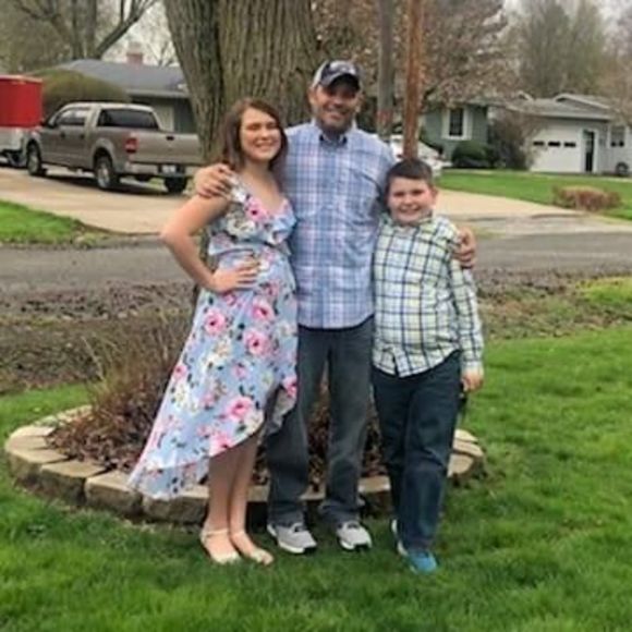 Profile Picture of Aaron Adams (@aaronadams1979) on Poshmark