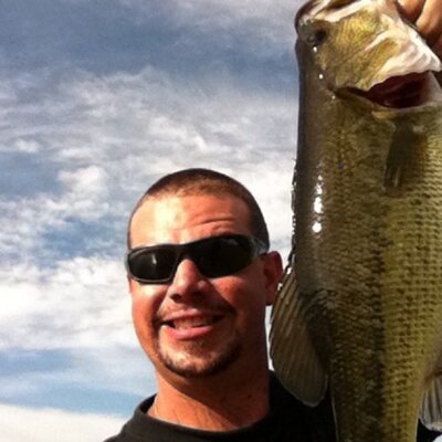 Profile Picture of Mike Rosinski (@mrosinski1982) on Twitter