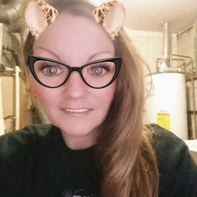 Profile Picture of Jennifer Eckstein (@@jeni82x3) on Twitter