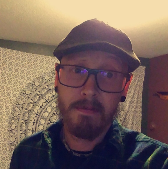 Profile Picture of Chris Mcintire (@dischippy12) on Poshmark