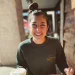 Profile Picture of Lindsey (@lvalval) on Instagram