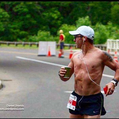 Profile Picture of Joe Vanek (@Coconutrunner14) on Twitter
