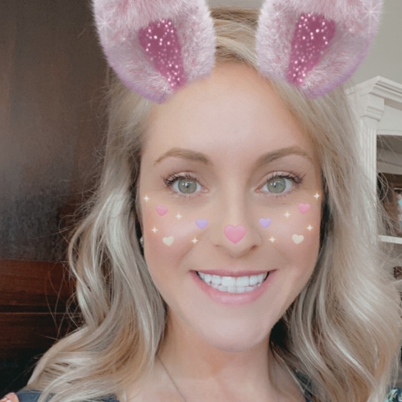 Profile Picture of Haley Mckay (@washay10) on Poshmark