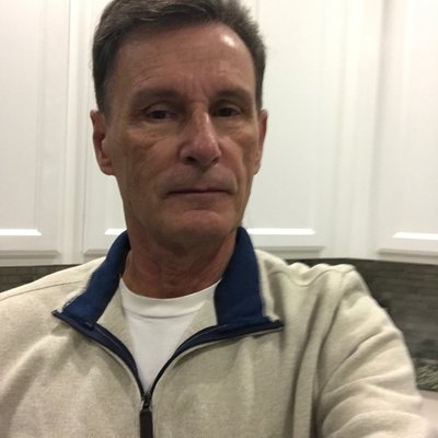 Profile Picture of Mike Skrzypek (@SkrzypekMike) on Twitter