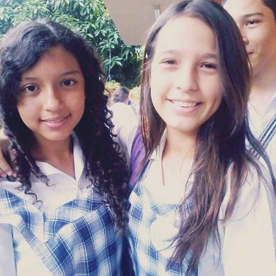 Profile Picture of Alice Calderon (@liiss33) on Twitter