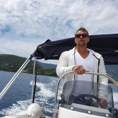 Profile Picture of Ronald Brouwer (@ronaldb300) on Tiktok