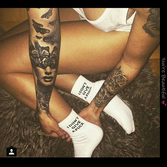 Profile Picture of Demi Tyger (@demit) on Poshmark