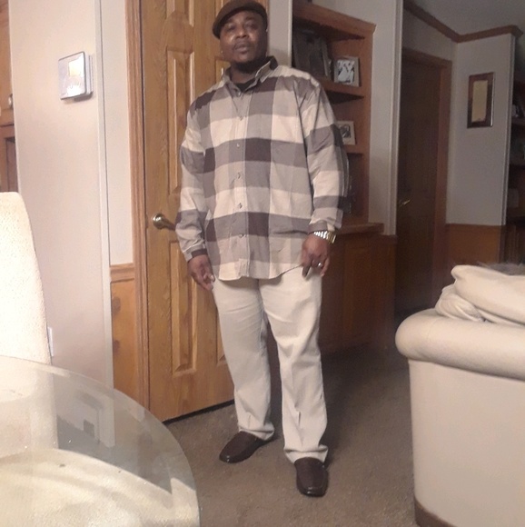 Profile Picture of Jimmie Dawkins (@jimmie_l1976) on Poshmark