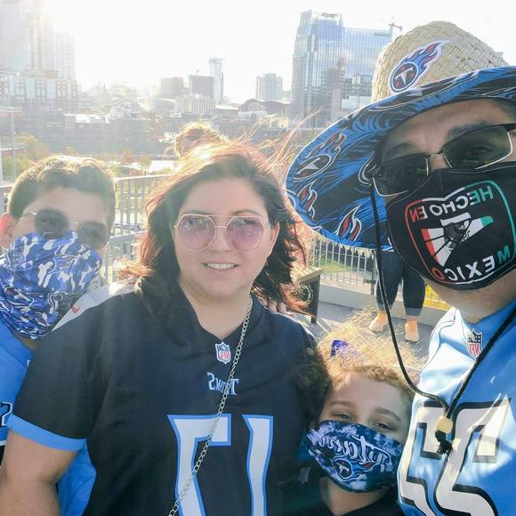 Profile Picture of Paul Pablo (@pmoorhead78) on Poshmark