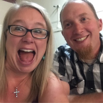 Profile Picture of Jennifer Larson (@teamlarson7) on Twitter