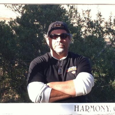 Profile Picture of Joseph Ogg (@ogguaman) on Twitter